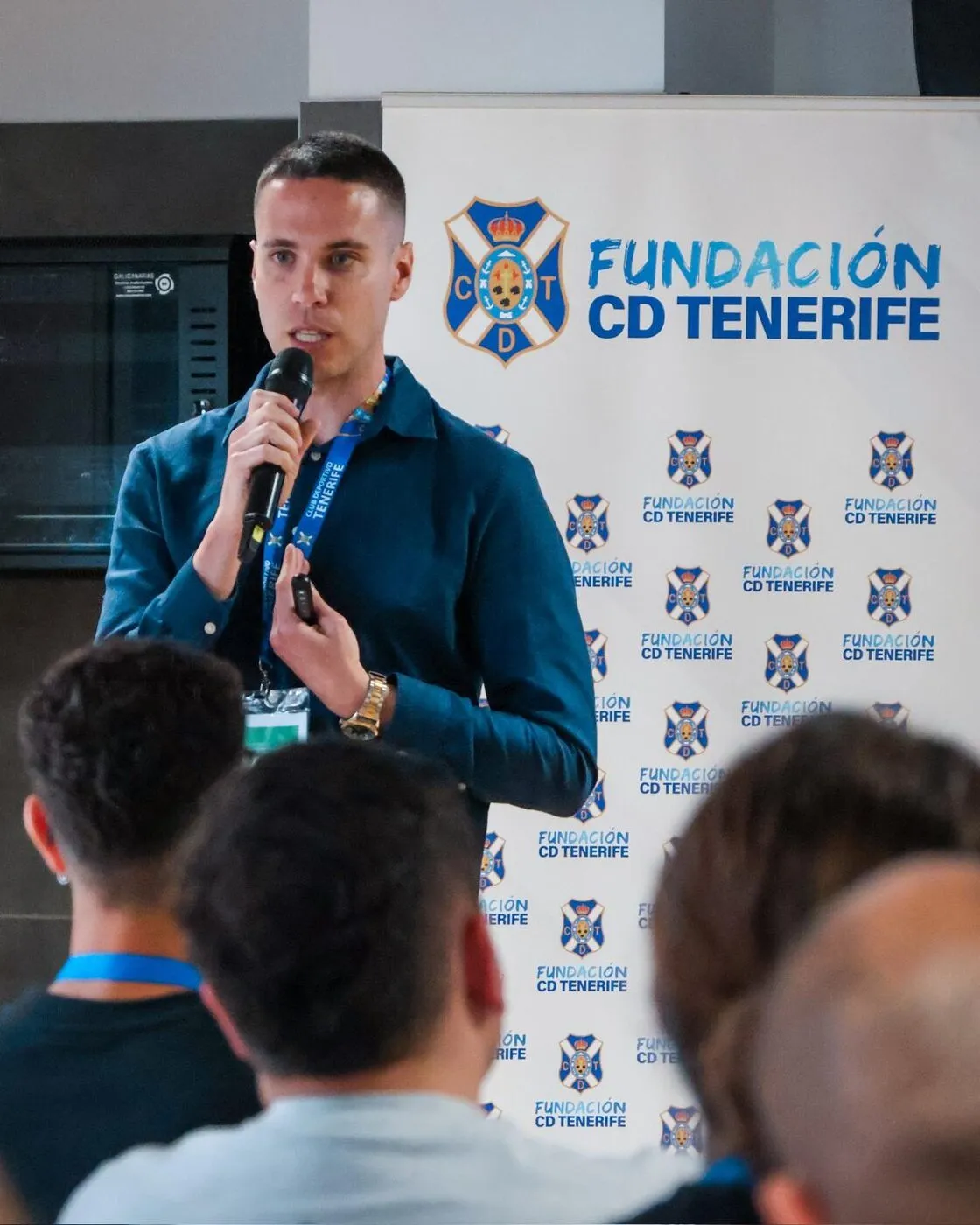 Jorge Pastor durante una charla en un evento de la Fundación CD Tenerife